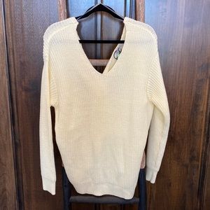 NWT DJ & JUJU Sienne Knot Back Pullover